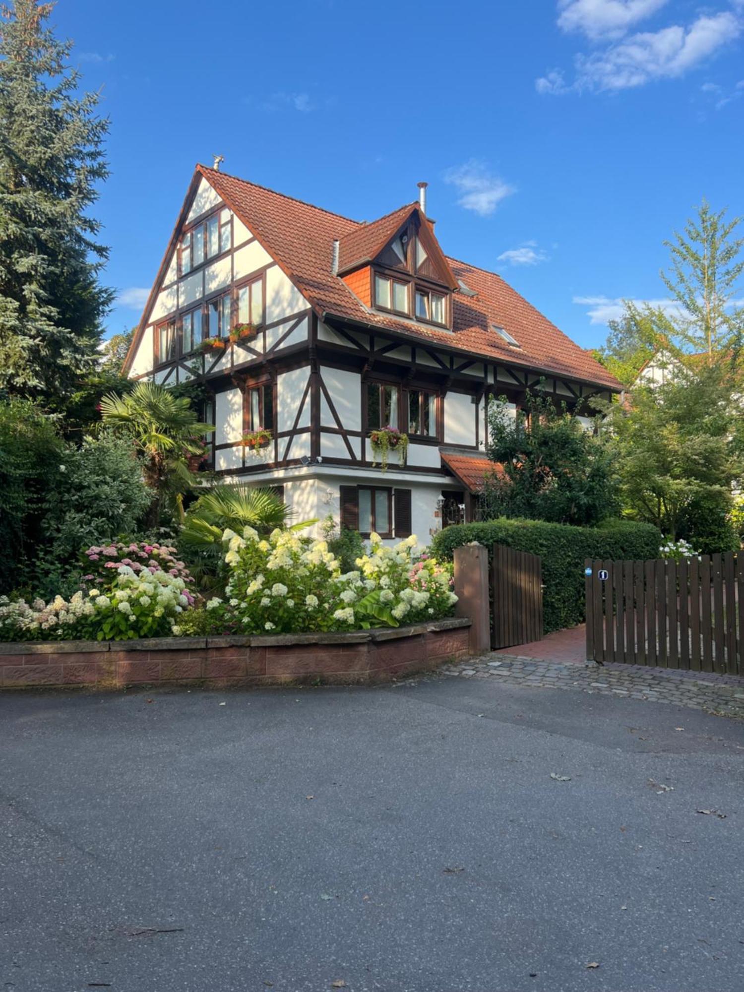 Einliegerwohnung In Einer Muehle Vor Den Toren Frankfurts, Ideal Fuer Messegaeste Oder Stop Over 드라이아이히 외부 사진